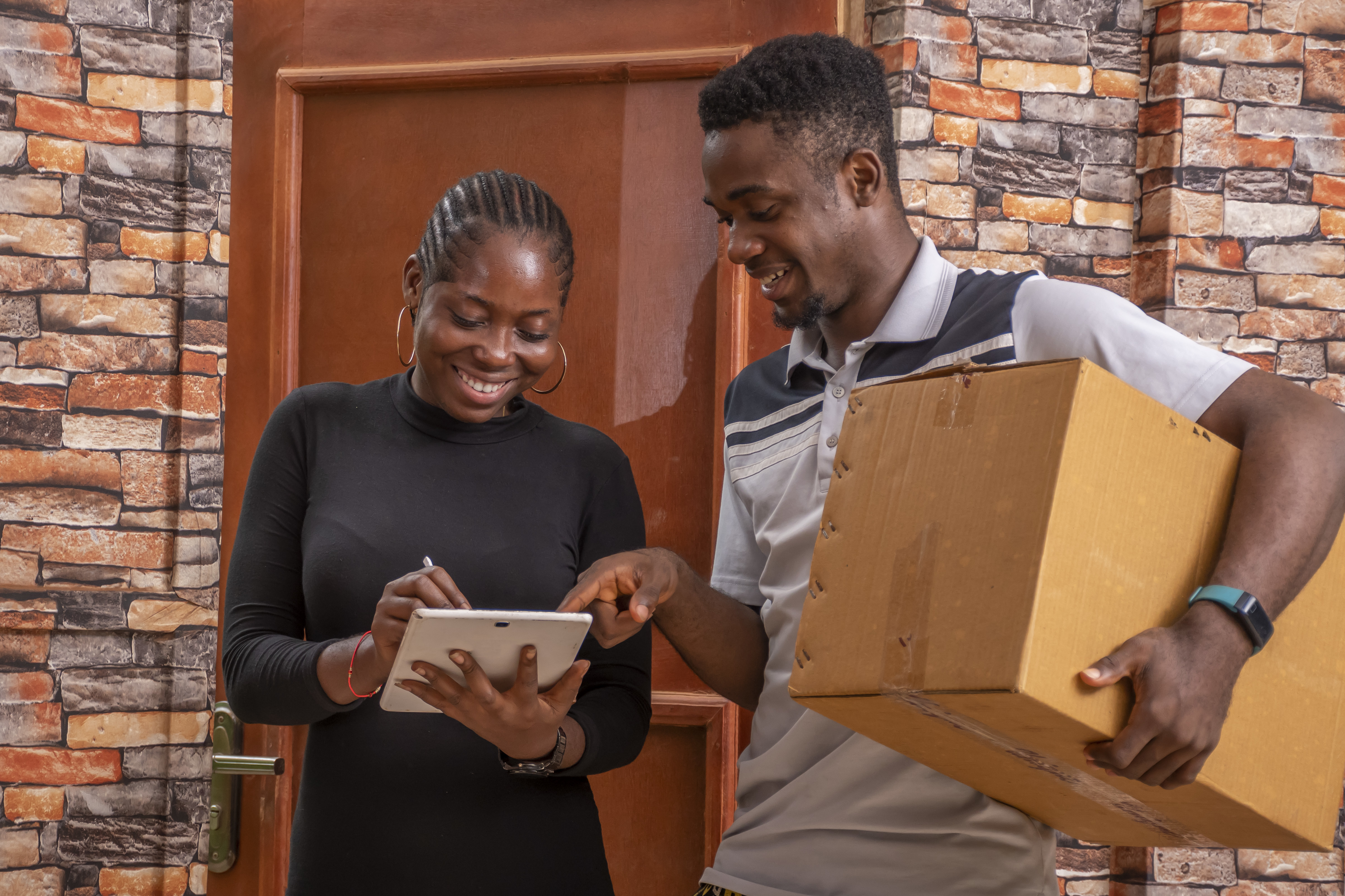 Courier & Delivery